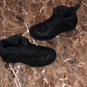 Nike Foamposite one Black Suede